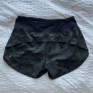 lululemon run times 4” size 4 shorts